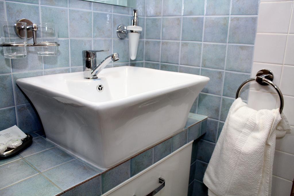 Apartament Lucretia - Centrul Sibiului Екстер'єр фото